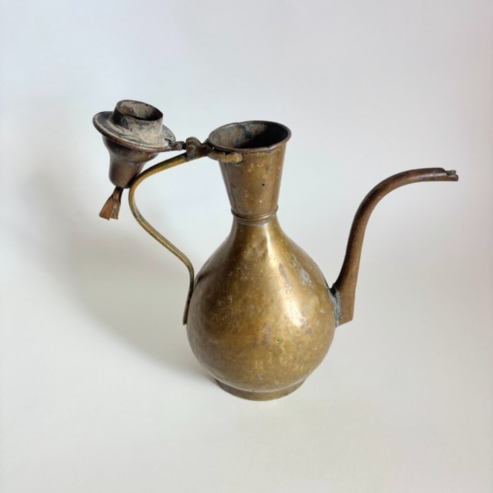 Vintage 19th Century Brass Ewer Pitcher - Middle Eastern Handcrafted Decor - Picture 3 of 9